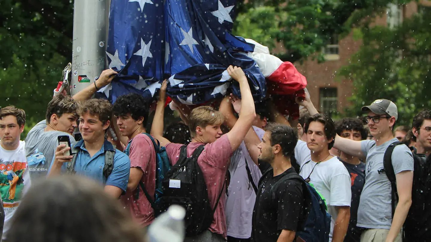 UNC-Chapel-Hill-Palestine-Protests-Flag_01.jpg